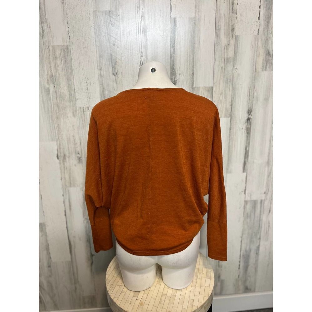 Sweater  - Picture 3 of 4